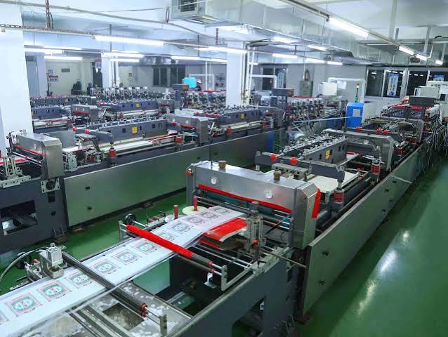 Pack factory